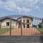 Casa Eloy Villa